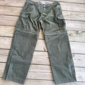 Guide Series Men's Green Cargo Convertible Hiking Pants